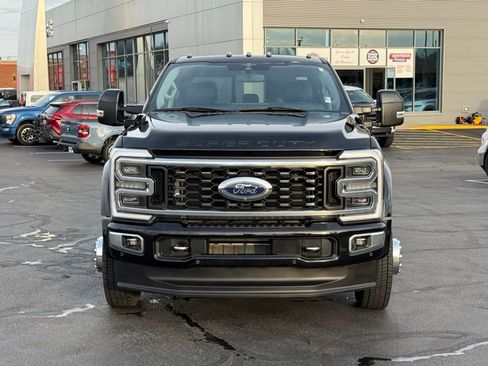 Used 2023 Ford F450 Limited w/ FX4 Off-Road Package image 8