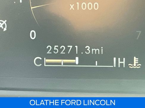 Used 2022 Lincoln Corsair Reserve w/ Equipment Group 201A image 23