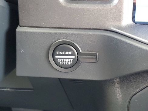 New 2026 Ford Bronco Big Bend w/ Black Diamond Package AWD/4WD image 13