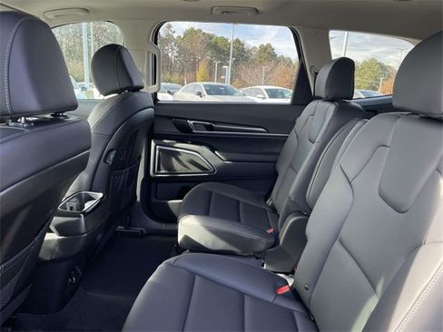 New 2025 Kia Telluride S image 22