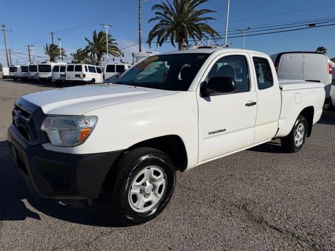 Used 2013 Toyota Tacoma 2WD Access Cab image 12