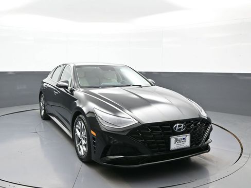 Certified 2023 Hyundai Sonata SEL FWD image 3