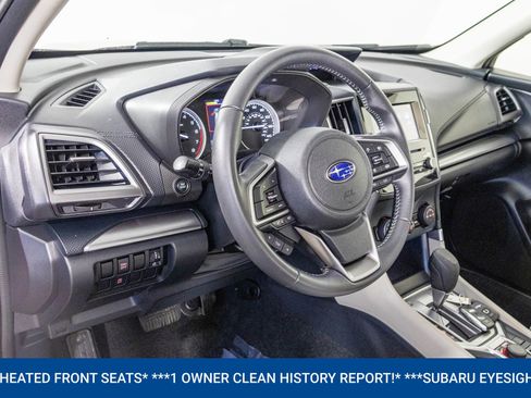 Used 2023 Subaru Forester Premium image 4