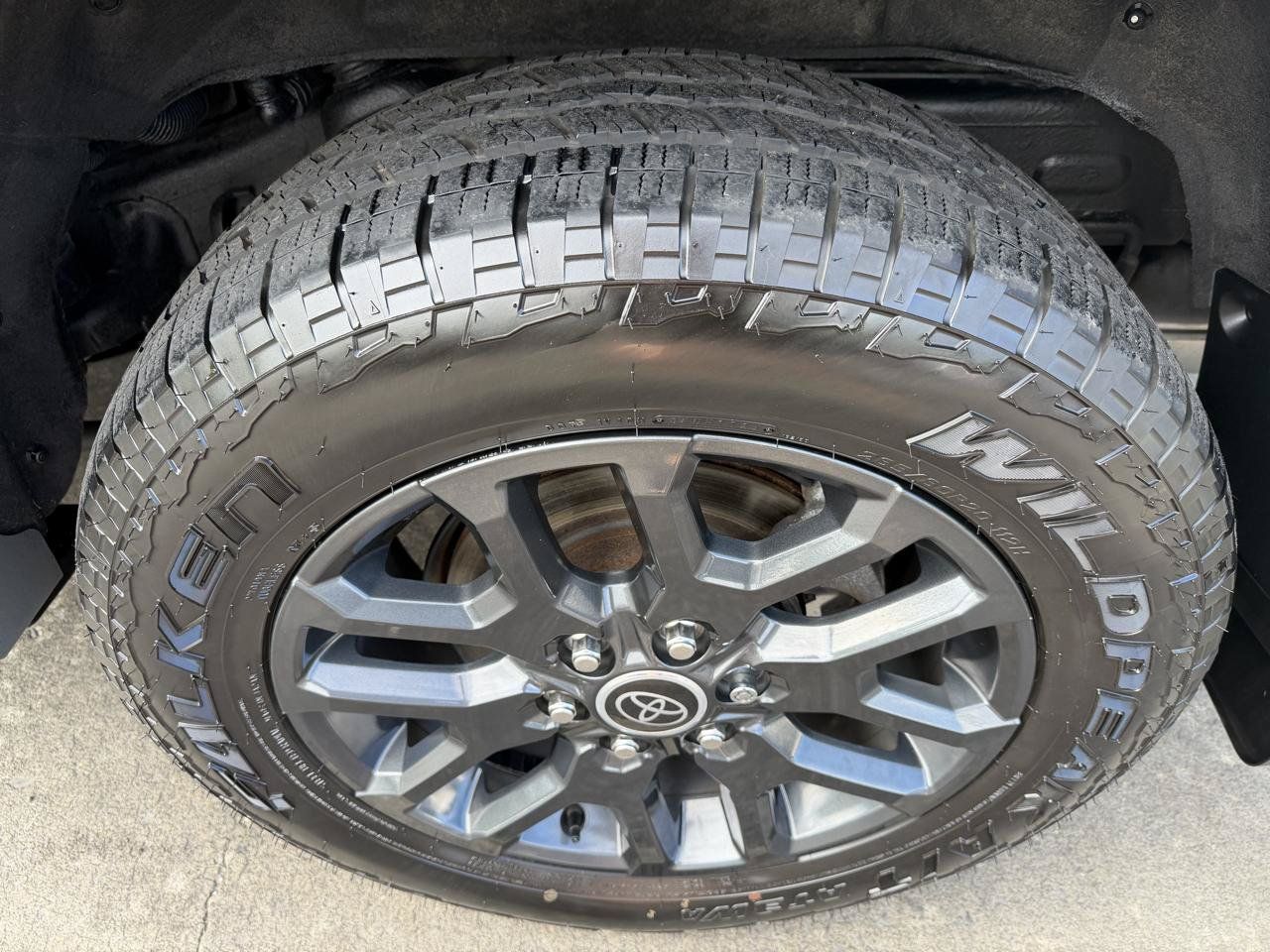 Used 2023 Toyota Sequoia Platinum AWD/4WD image 24