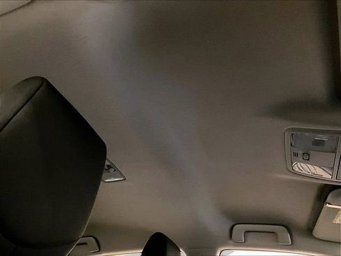 Used 2017 Toyota Corolla iM w/ Carpet Mat Package FWD image 21