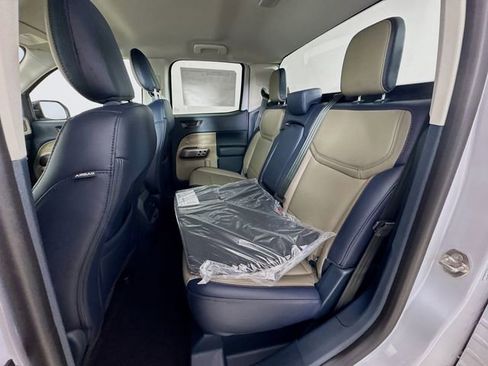 New 2026 Ford Maverick Lariat image 25