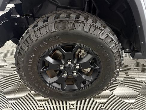 Used 2023 Jeep Wrangler Unlimited Sport AWD/4WD image 13
