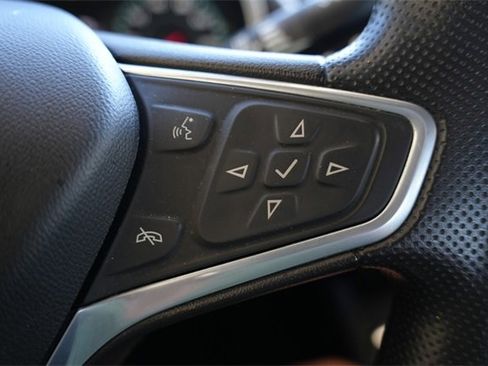 Used 2022 Chevrolet Malibu LT image 14