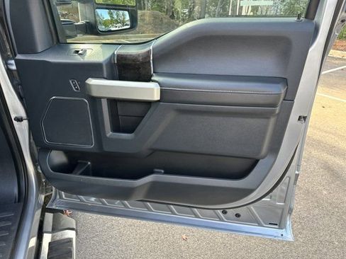 Used 2022 Ford F250 Lariat w/ Lariat Value Package image 16