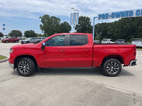 Used 2022 Chevrolet Silverado 1500 LT image 3