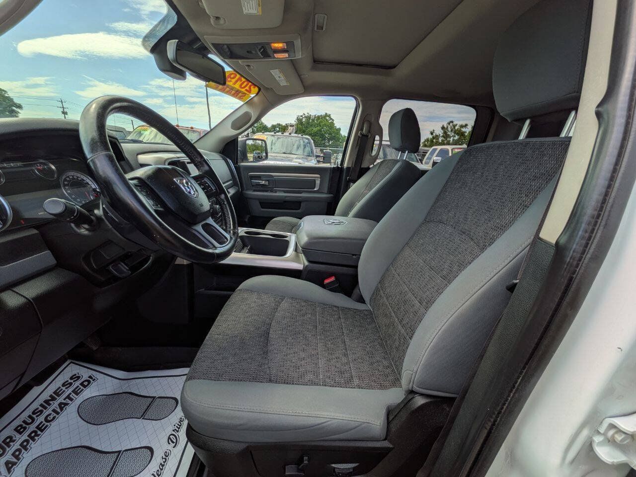 Used 2019 RAM 1500 Warlock AWD/4WD image 14