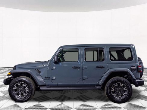 New 2026 Jeep Wrangler Unlimited Sahara AWD/4WD image 18
