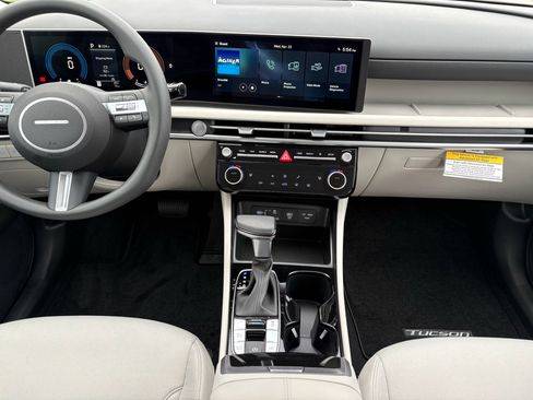 New 2026 Hyundai Tucson SEL FWD image 31