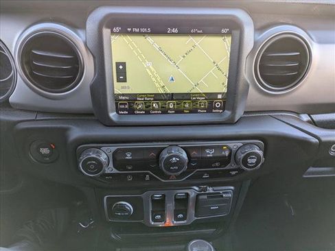 Used 2021 Jeep Wrangler Sport image 13