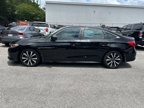 Used 2022 Honda Civic EX image 4