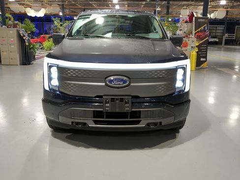 Used 2023 Ford F150 Lightning XLT AWD/4WD image 3