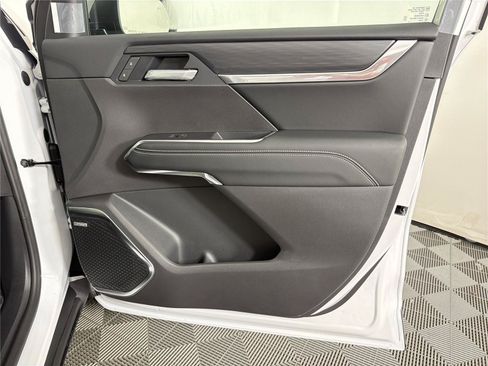 New 2026 GMC Acadia Elevation w/ Black Edition FWD image 12