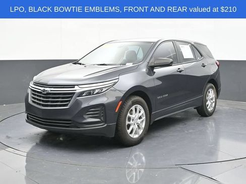 Used 2022 Chevrolet Equinox LS w/ Driver Confidence II Package FWD image 3