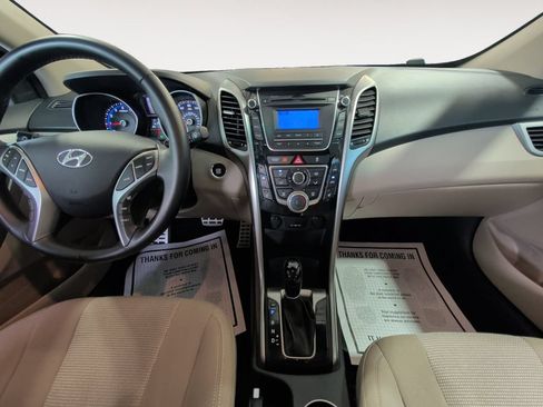 Used 2013 Hyundai Elantra GT w/ Touch & Go Pkg FWD image 11