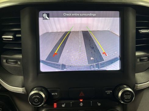 Used 2020 RAM 1500 Big Horn image 15