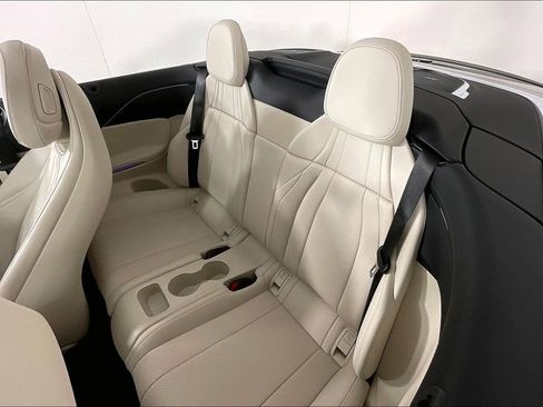 New 2026 Mercedes-Benz CLE 450 4MATIC Cabriolet image 10