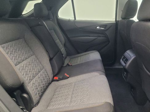 Used 2023 Chevrolet Equinox LT image 19