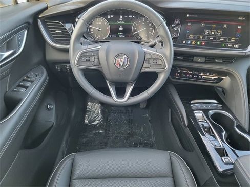 Used 2023 Buick Envision Essence image 32