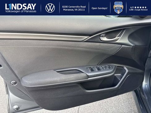 Used 2017 Honda Civic EX image 8