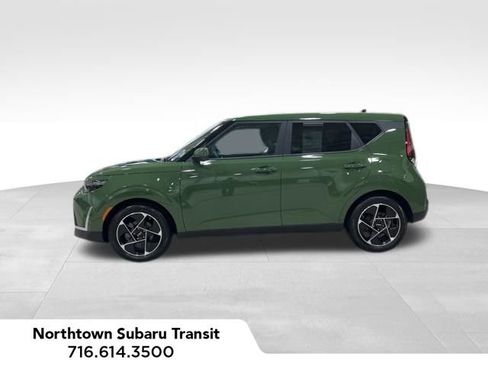 Used 2023 Kia Soul EX image 2