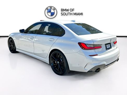 Used 2022 BMW 330i Sedan w/ M Sport Package image 5