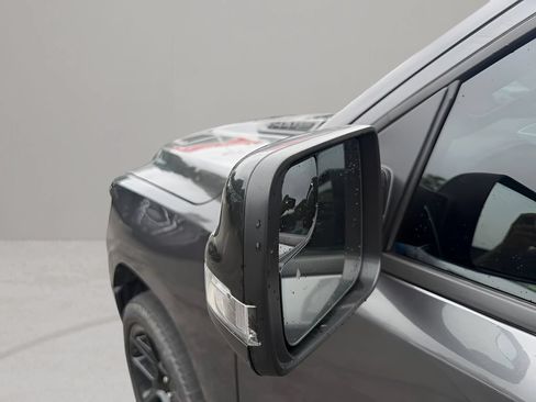 Used 2023 RAM 1500 Laramie AWD/4WD image 22