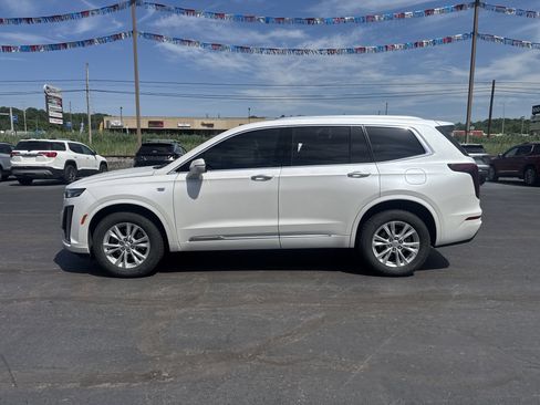 Used 2024 Cadillac XT6 Luxury w/ LPO, Floor Liner Package AWD/4WD image 7