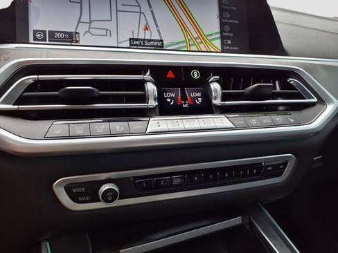 Used 2023 BMW X5 xDrive40i w/ Premium Package image 13