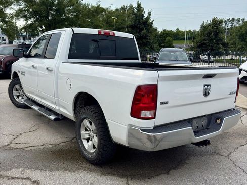 Used 2016 RAM 1500 Classic SLT AWD/4WD image 3
