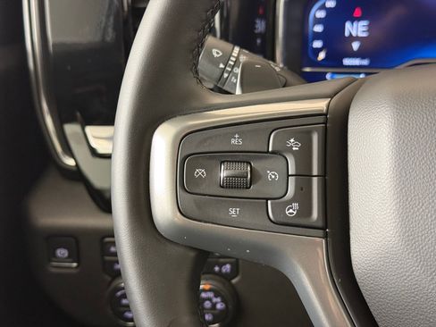 Used 2024 Chevrolet Silverado 1500 LT Trail Boss w/ LT Trail Boss Premium Package image 16