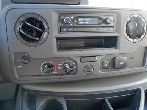 New 2026 Ford E-450 and Econoline 450 Super Duty w/ Driver's Safety Package image 9