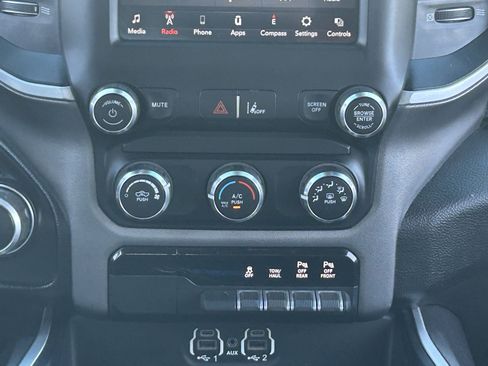 Used 2021 RAM 1500 Big Horn RWD image 19