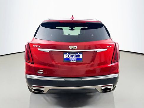 Used 2022 Cadillac XT5 Premium Luxury w/ Technology Package AWD/4WD image 7