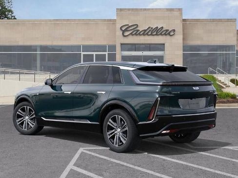New 2026 Cadillac Lyriq Luxury AWD/4WD image 3