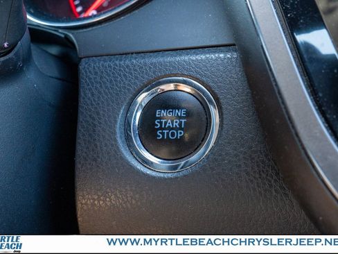 Used 2020 Toyota Camry XSE image 28