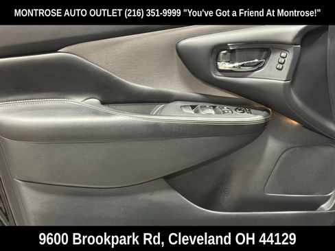 Used 2022 Nissan Murano SL image 11