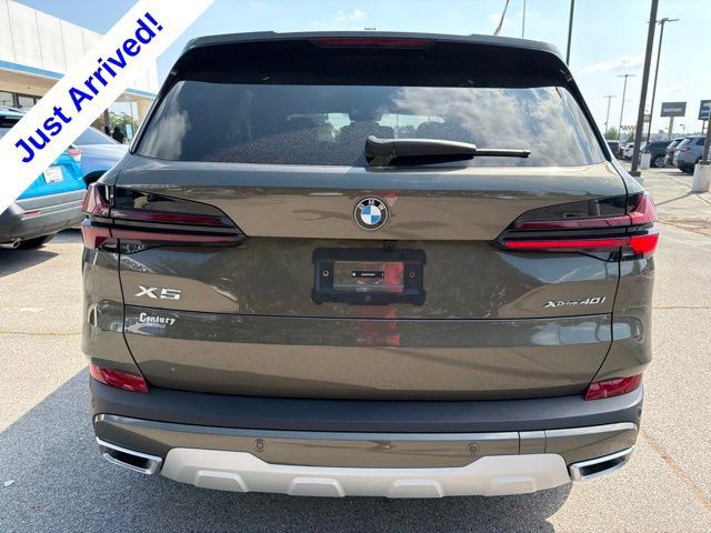 Used 2026 BMW X5 xDrive40i AWD/4WD image 4