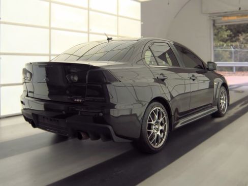 Used 2013 Mitsubishi Lancer Evolution MR AWD/4WD image 4