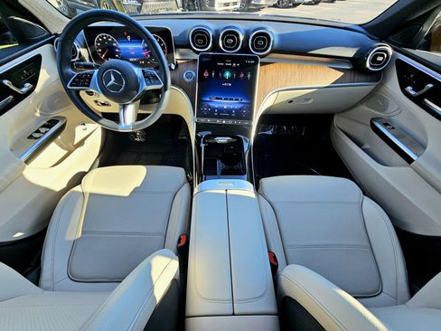 Used 2023 Mercedes-Benz C 300 4MATIC Sedan image 27