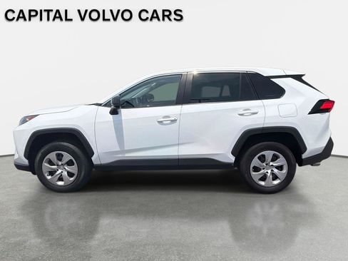 Used 2022 Toyota RAV4 LE FWD image 9