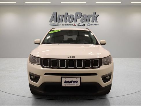 Certified 2020 Jeep Compass Latitude w/ Cold Weather Group AWD/4WD image 2