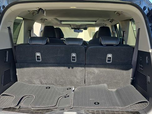 Certified 2025 INFINITI QX80 Sensory image 28