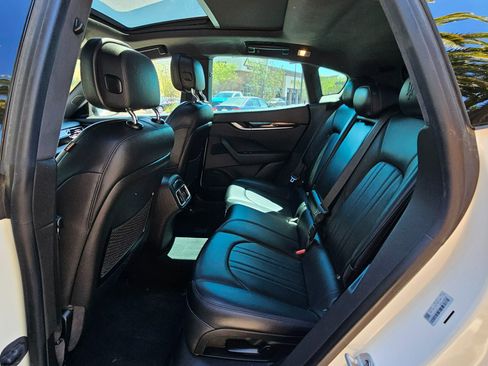 Used 2023 Maserati Levante Modena image 17