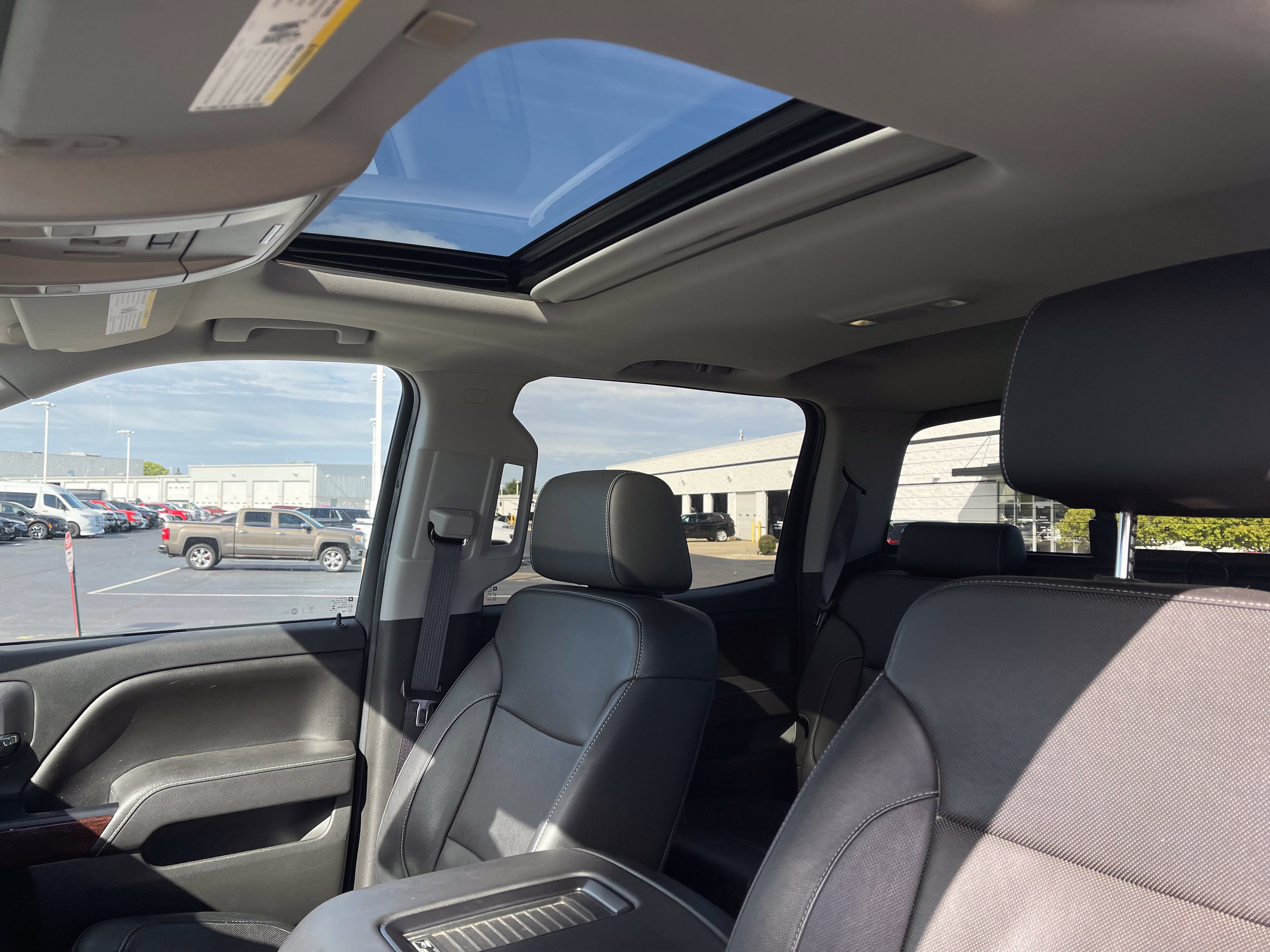 Used 2017 GMC Sierra 1500 SLT AWD/4WD image 14