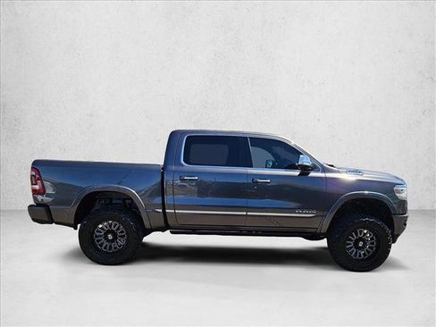 Used 2022 RAM 1500 Limited AWD/4WD image 4